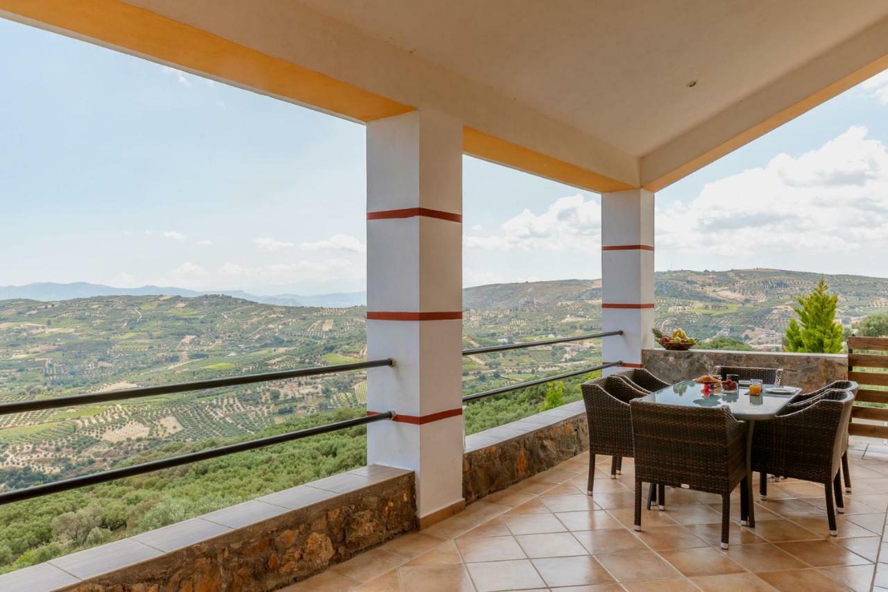 קאטו אסיטס Villa Kastelas מראה חיצוני תמונה
